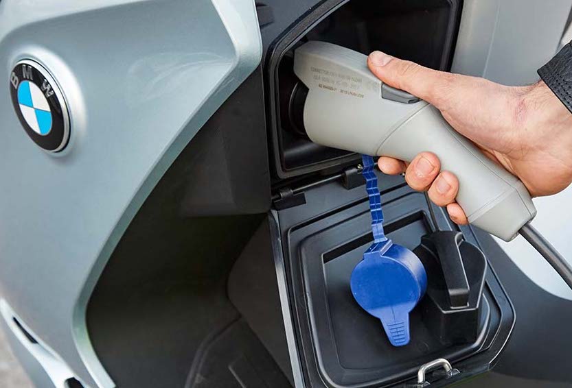 Elektromos motor regisztrációs adó (regadó)